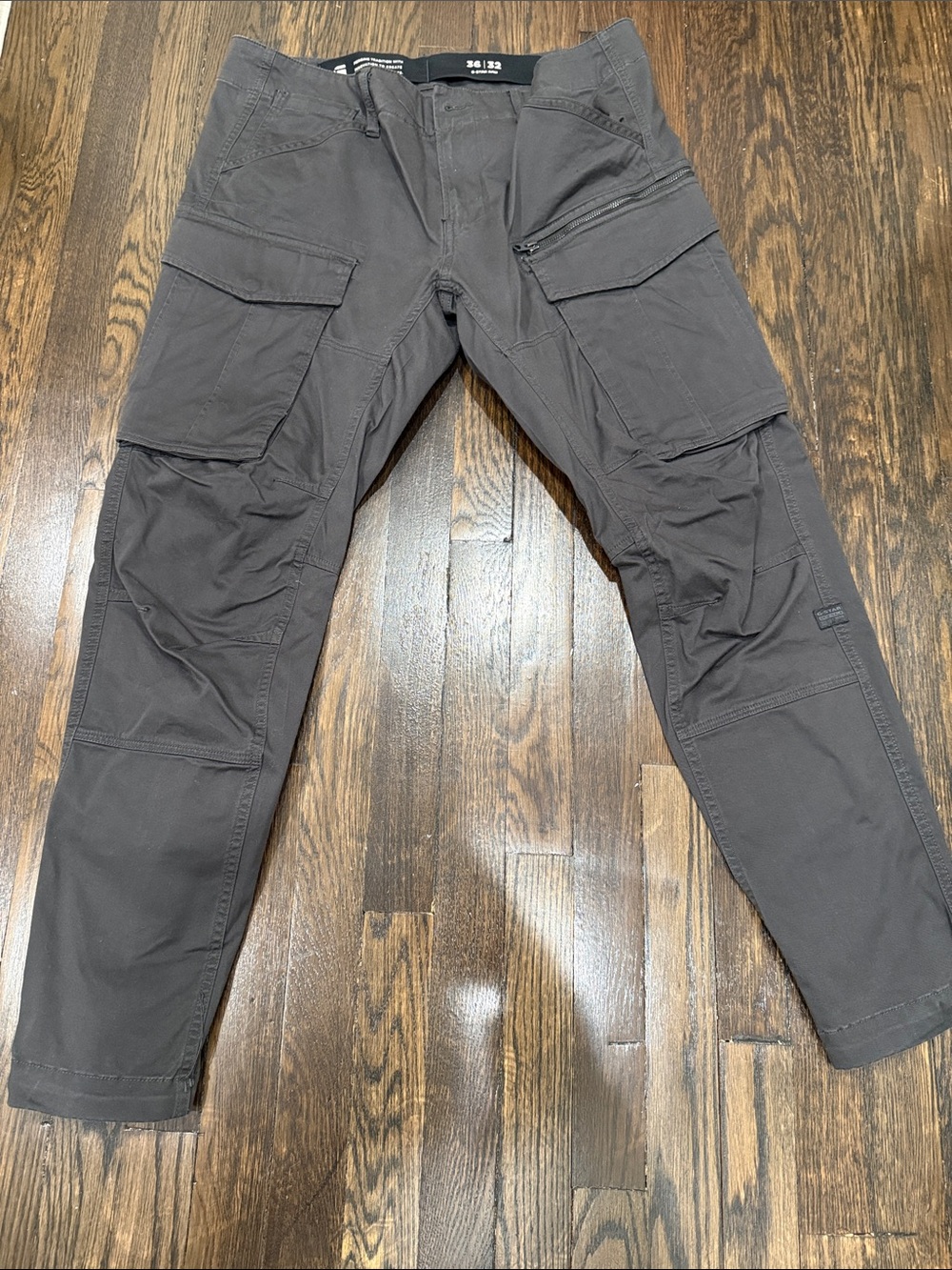 G-Star Raw Men's Cargo Pants in Charcoal